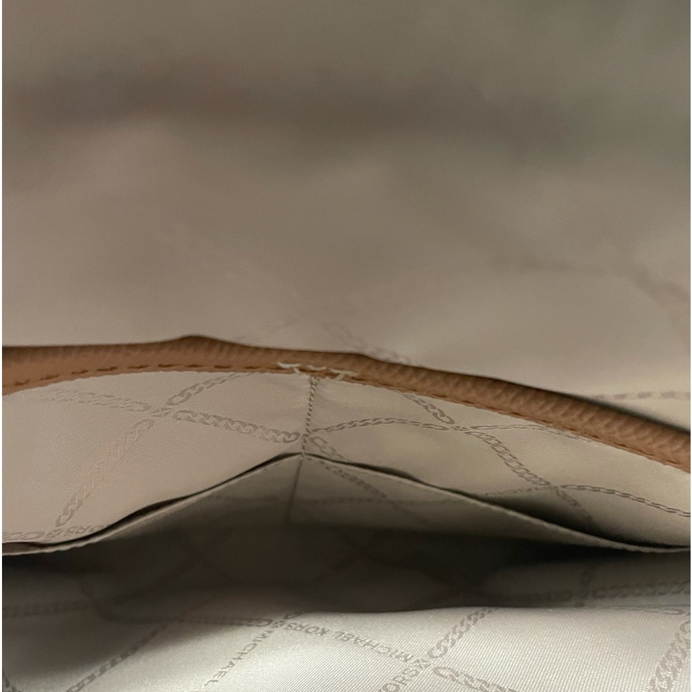 Michael Kors Houston Satchel and Wallet - Picture 9 of 11